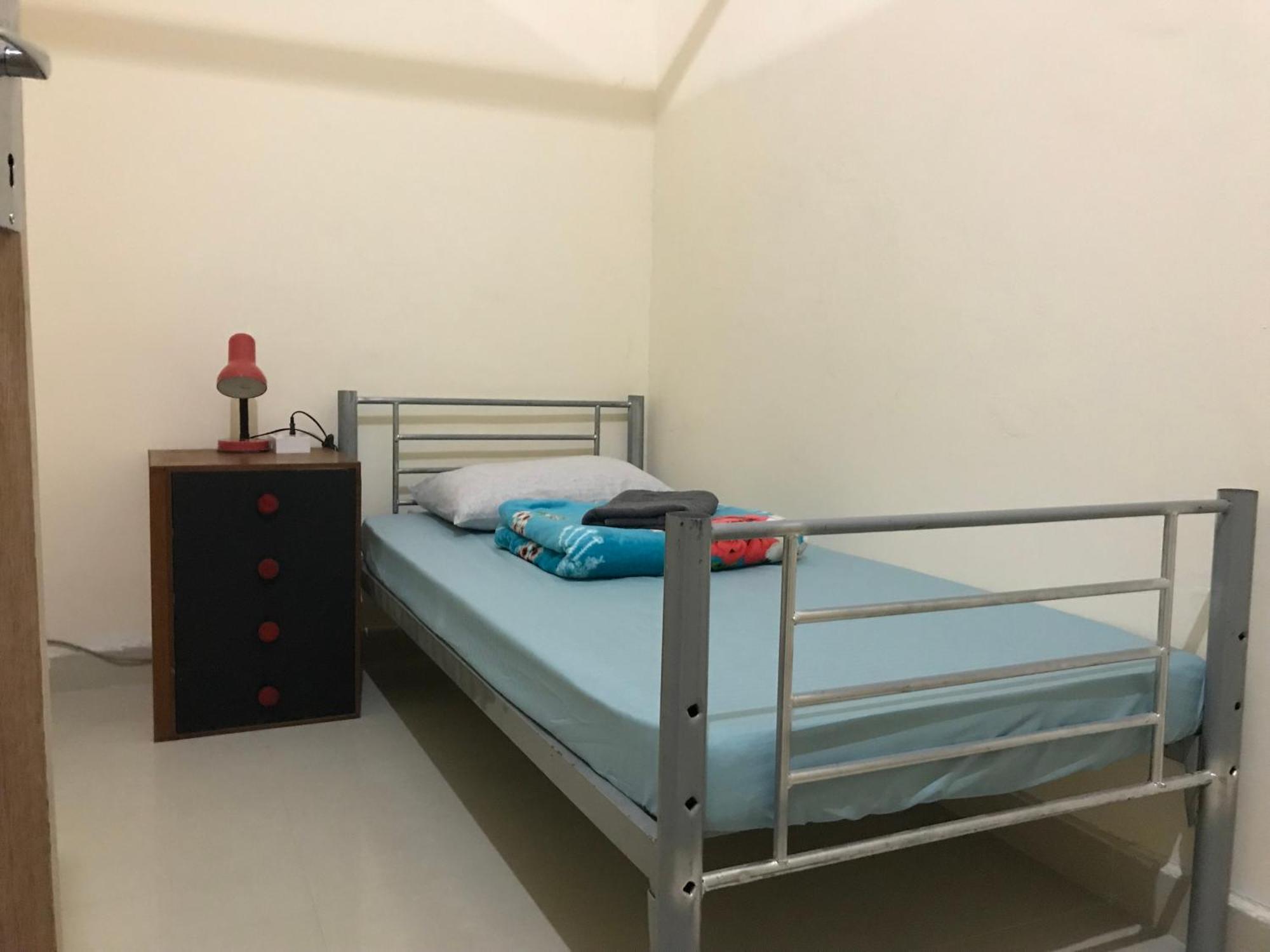 Backpacker'S Bed - No Parking Space Abu Dhabi Luaran gambar